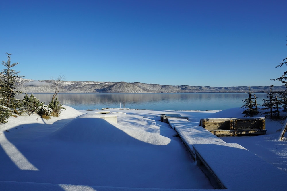 スタンダード ヴィラ レイクサイド | Sansui Lakeside Villa