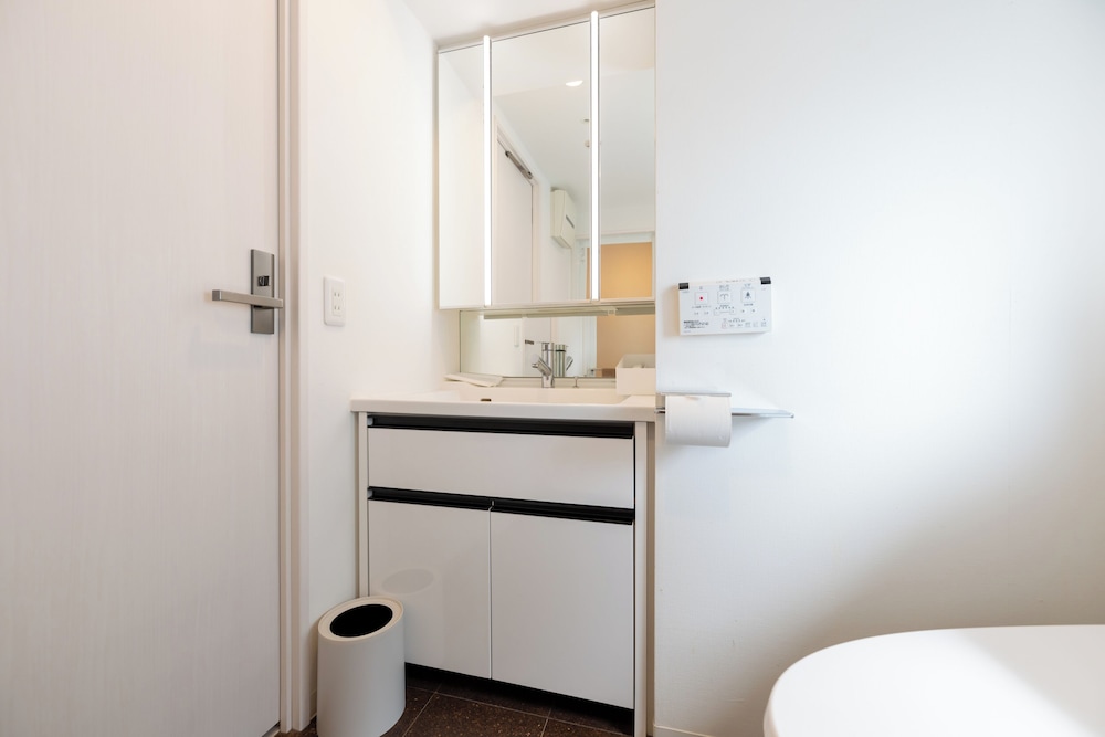 スーペリア アパートメント バスルーム1 | リヴシティ錦糸町参番館