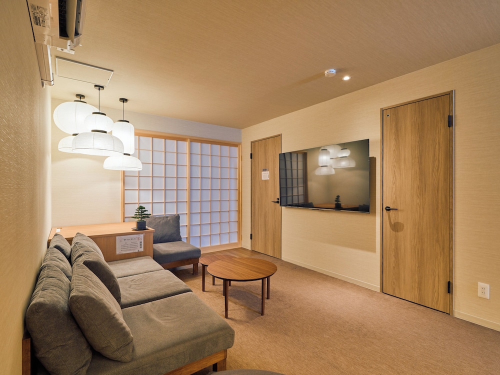 トラディショナル ヴィラ 客室2 | 今昔荘 大阪 通天閣 - 蒸風呂邸