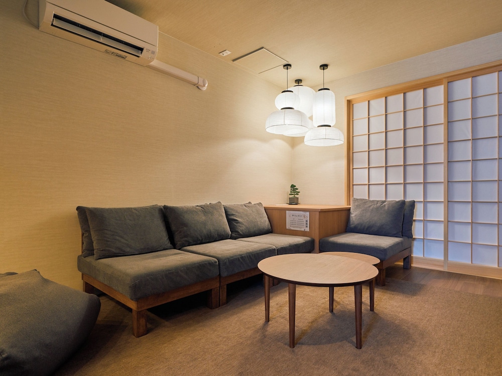 トラディショナル ヴィラ 客室5 | 今昔荘 大阪 通天閣 - 蒸風呂邸