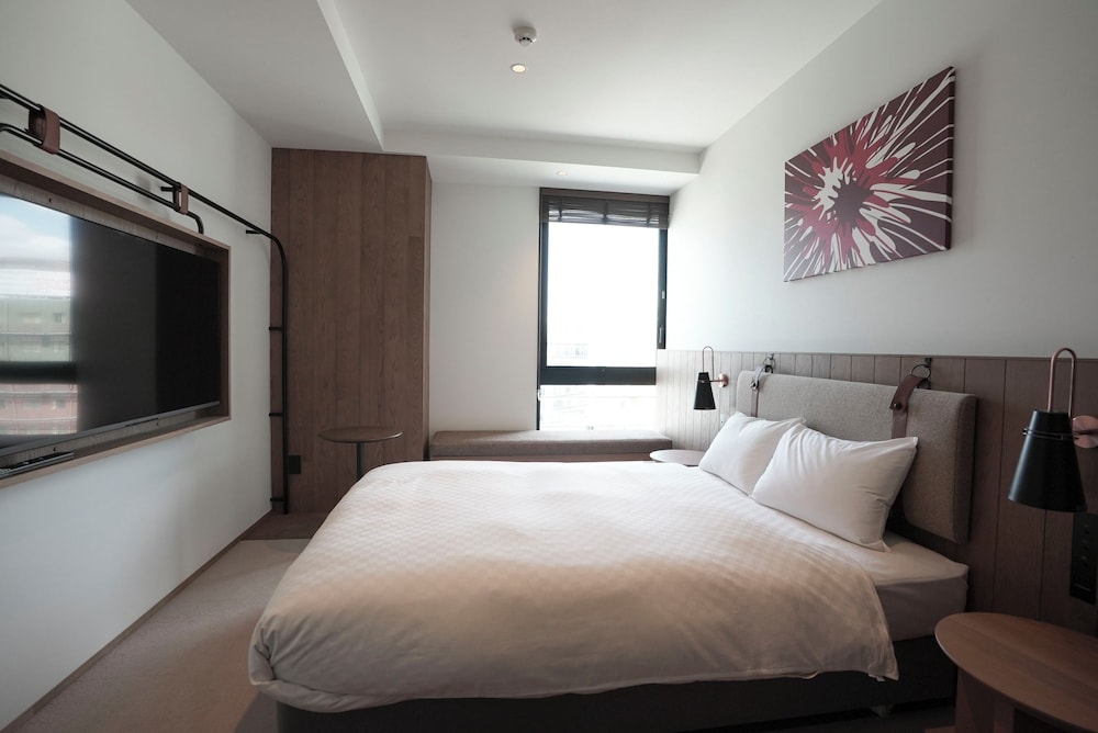 グランド ダブルルーム 客室5 | CINQS Hotel (サンクスホテル)