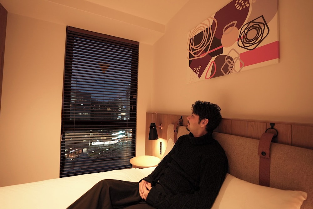 スーペリア ダブルルーム 客室11 | CINQS Hotel (サンクスホテル)