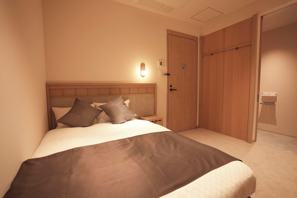 デラックス ダブルルーム 客室2 | ホテルエスプレッソサウス II