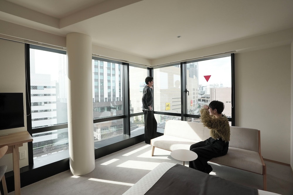 デラックス 4 人部屋 客室16 | ホテルエスプレッソサウス II