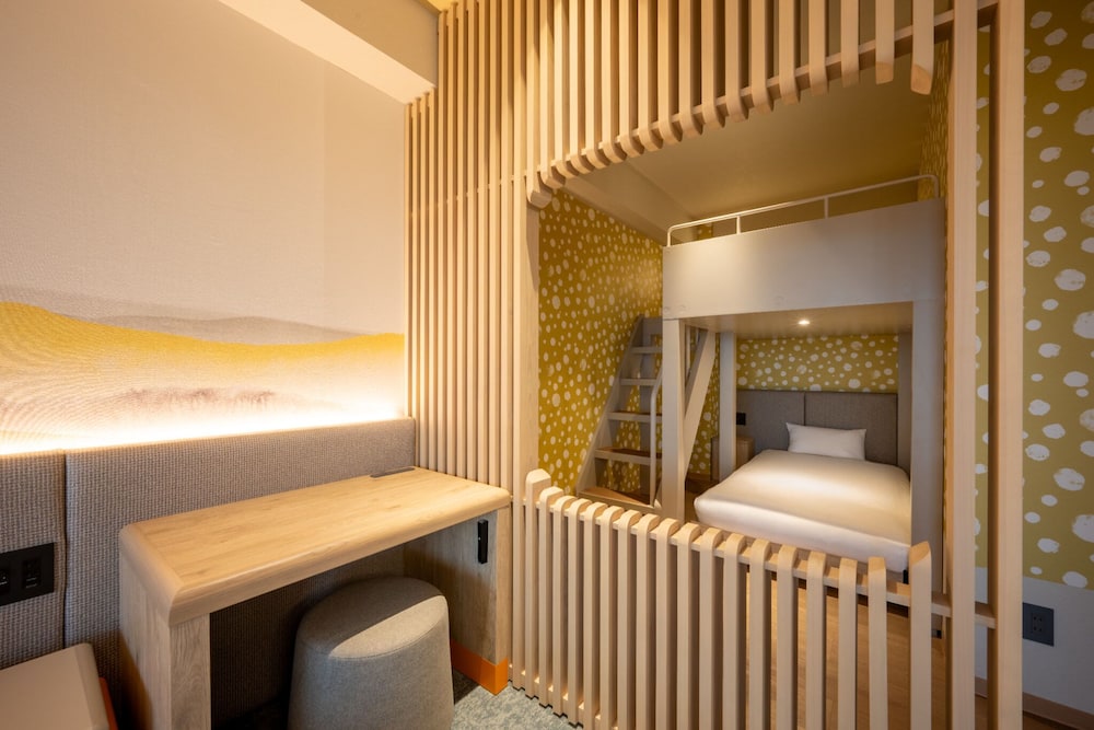 ファミリールーム 禁煙 (太陽) リニューアル館 客室4 | ザ・パルス霧島