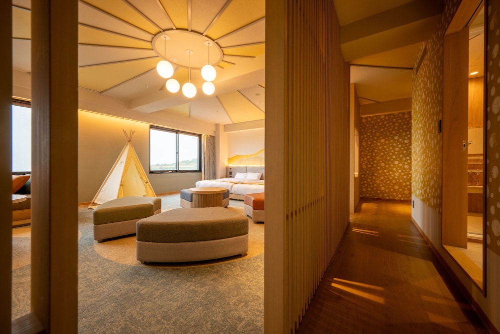 ファミリールーム 禁煙 (太陽) リニューアル館 客室7 | ザ・パルス霧島