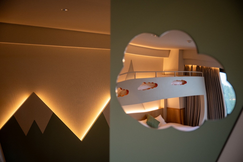 ファミリールーム 禁煙 (空) リニューアル館 客室7 | ザ・パルス霧島