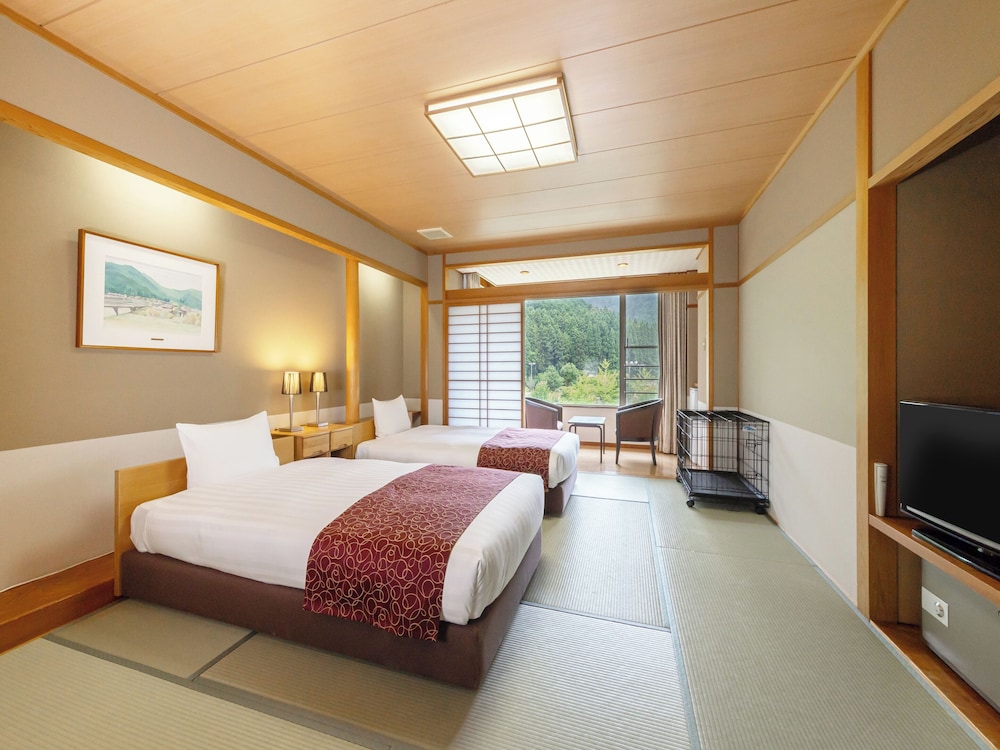 和モダンツイン (禁煙) 客室5 | わんわんパラダイス 松阪