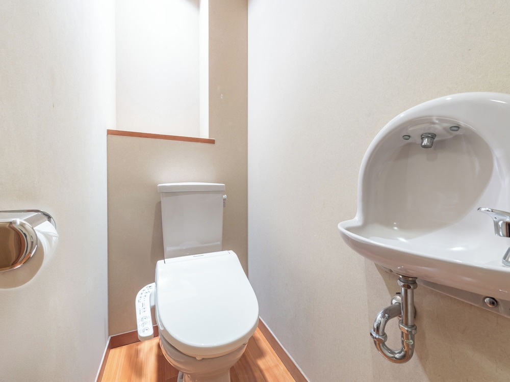 和室10畳（禁煙） 客室6 | わんわんパラダイス 松阪