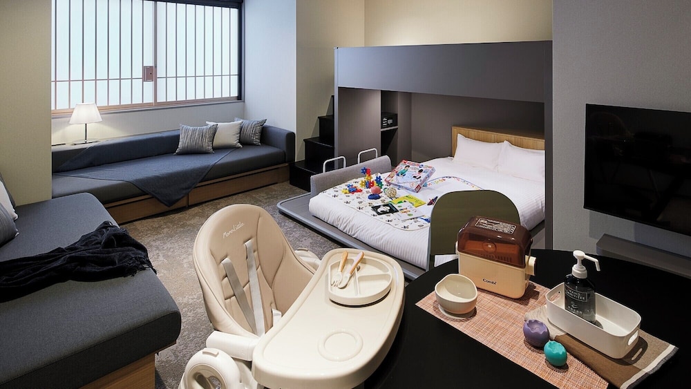 ファミリー ツインルーム 4 ベッドルーム 禁煙 簡易キッチン 客室1 | Minn 日本橋水天宮前