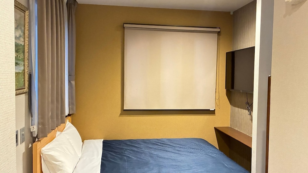 ダブルルーム 客室4 | グランドベース博多南