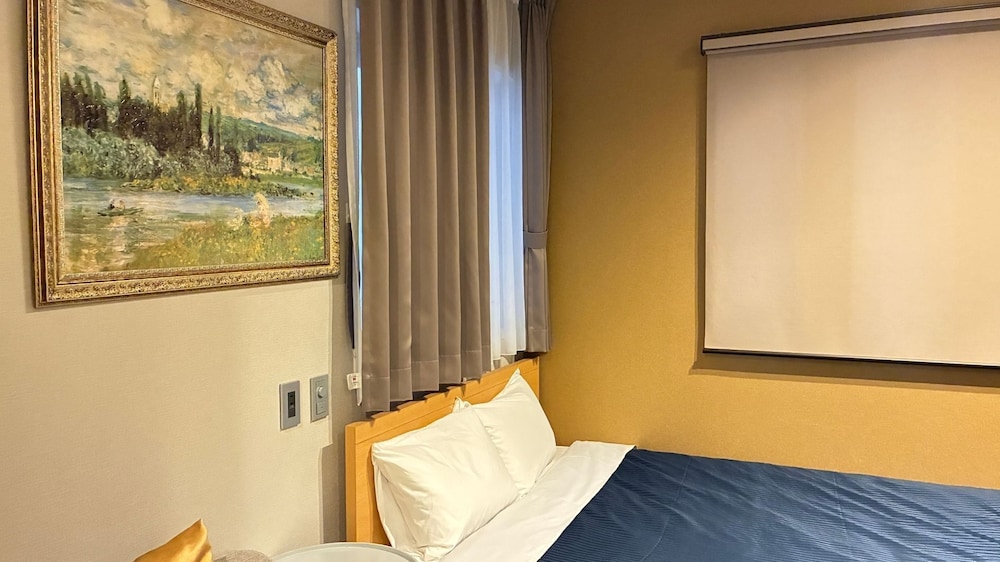 ダブルルーム | グランドベース博多南