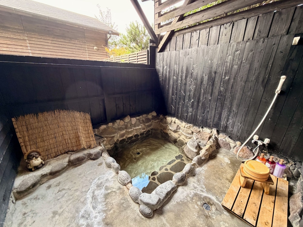 エコノミー ツインルーム ガーデンビュー バスルーム0 | 御宿 たまゆら