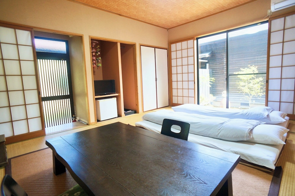 エコノミー ツインルーム ガーデンビュー | 御宿 たまゆら