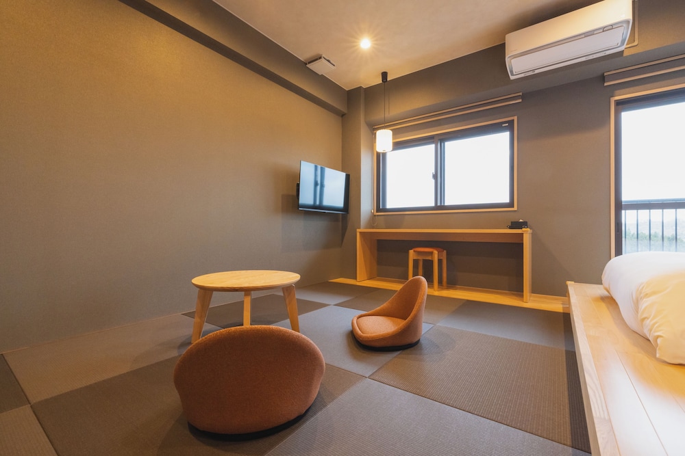 スタンダード ツインルーム マウンテンビュー 客室1 | 奥州・平泉温泉旅館　ITSUMU