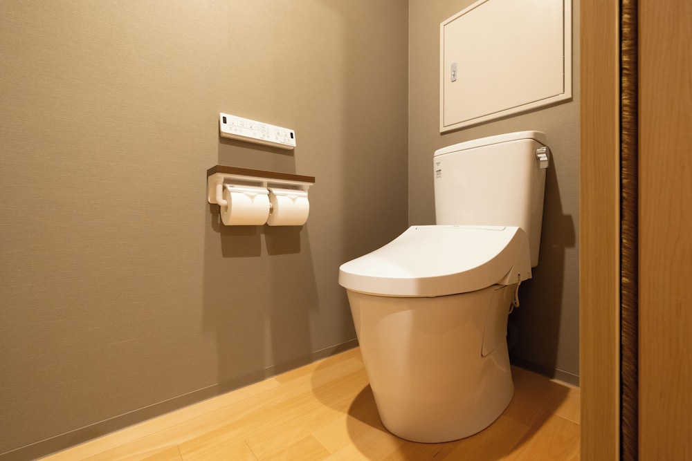 スーペリア 4 人部屋 シティビュー 客室5 | 奥州・平泉温泉旅館　ITSUMU