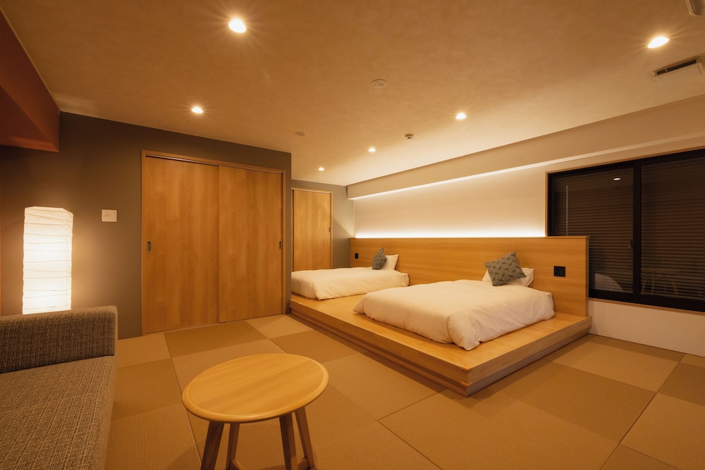 スーペリア 4 人部屋 シティビュー | 奥州・平泉温泉旅館　ITSUMU