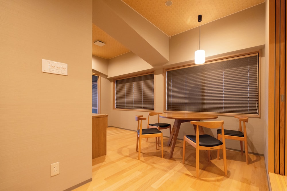 ラグジュアリー スイート シティビュー 客室5 | 奥州・平泉温泉旅館　ITSUMU