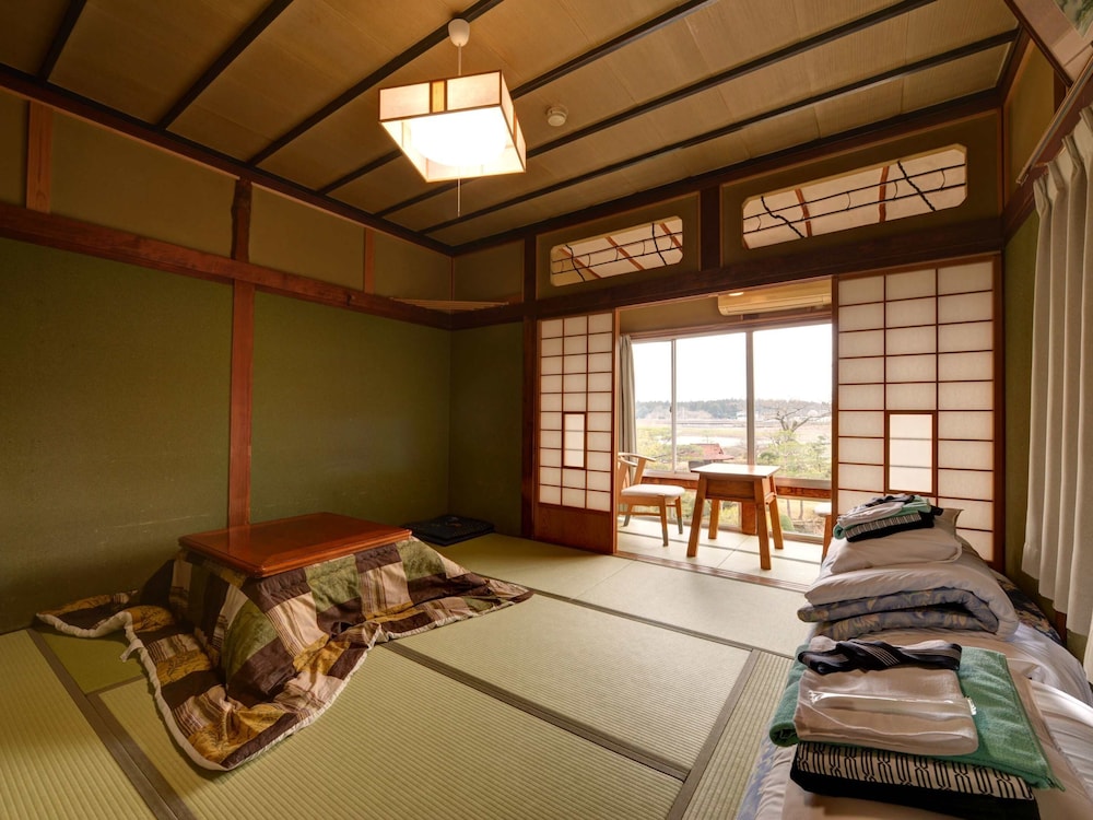 客室1 | 内原鉱泉 湯泉荘