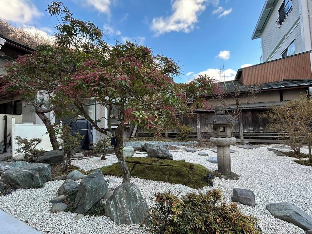 ラグジュアリー ヴィラ ガーデンビュー ガーデン ビュー0 | 和朗庵