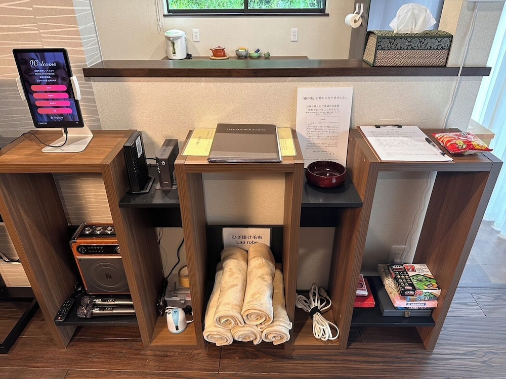 ラグジュアリー ヴィラ ガーデンビュー リビング エリア2 | 和朗庵