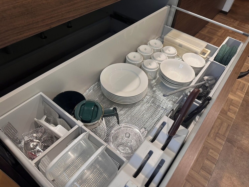 ラグジュアリー ヴィラ ガーデンビュー 専用キッチン2 | 和朗庵