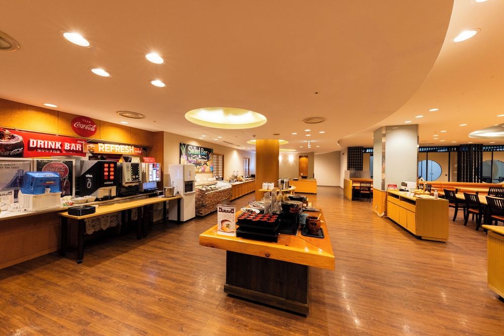 レストラン1 | 日田温泉 はなの樹 RIVER TERRACE