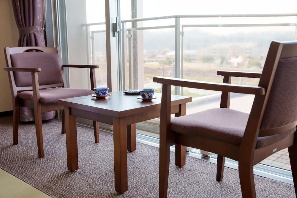 モデレート和室8畳 シモンズツイン(36平米)禁煙 客室1 | 日田温泉 はなの樹 RIVER TERRACE