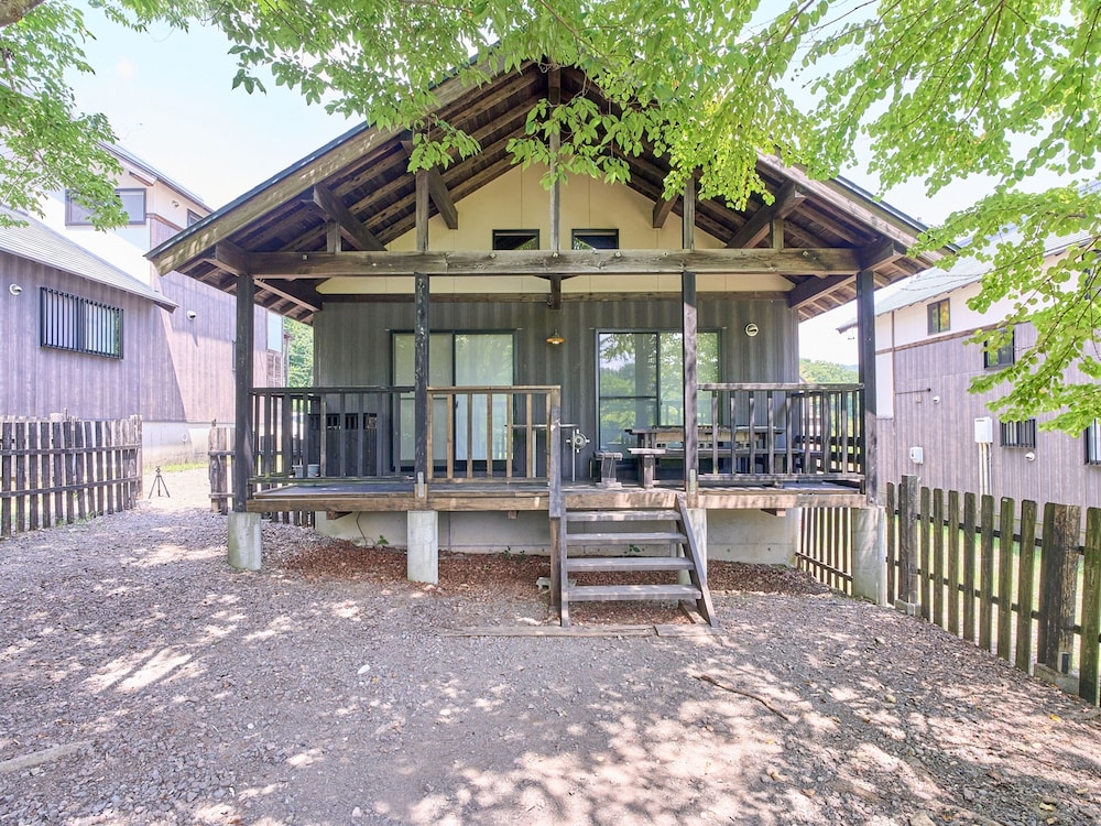 トラディショナル ハウス 3 ベッドルーム ペットとの宿泊可 テラス / パティオ0 | 和み舎ひるがの