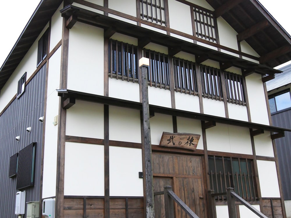 トラディショナル ハウス 3 ベッドルーム ペットとの宿泊可 | 和み舎ひるがの