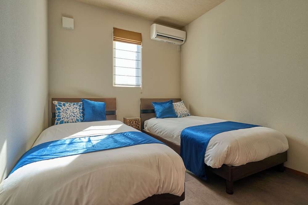 ラグジュアリー ヴィラ プールビュー 客室2 | ヴィラ・センス・九十九里