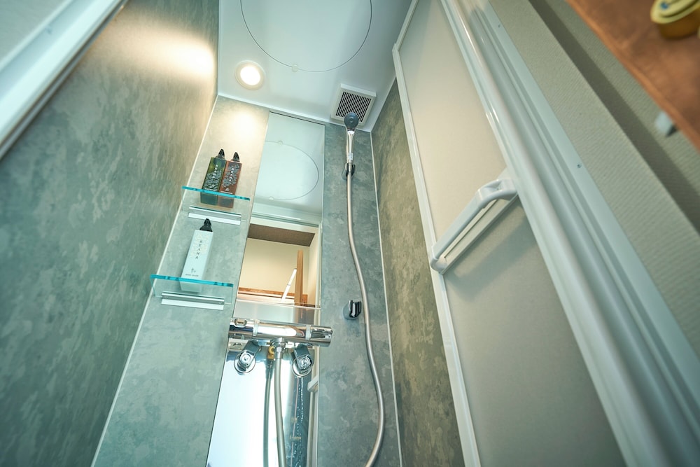 ラグジュアリー ヴィラ プールビュー バスルーム5 | ヴィラ・センス・九十九里