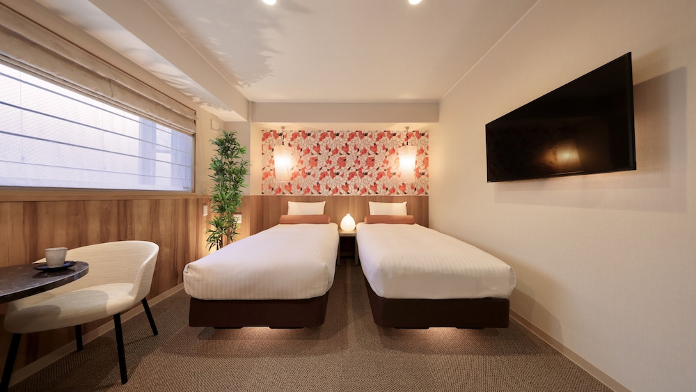 ツインルーム 客室2 | 祇園クリスタルホテル