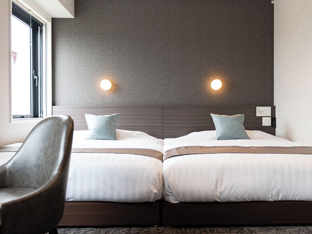 ハリウッドツインルーム 禁煙 客室1 | スーパーホテルPremier阿蘇熊本空港