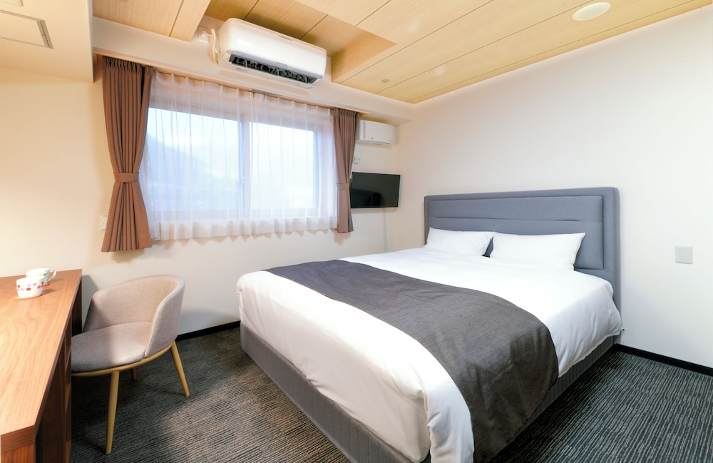 ダブルルーム 禁煙 トイレ付 | 朝里川温泉ホテル