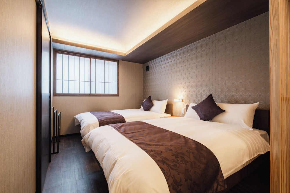 スタンダード アパートメント ダブルベッド 2 台 禁煙 客室1 | BEPPU Risana