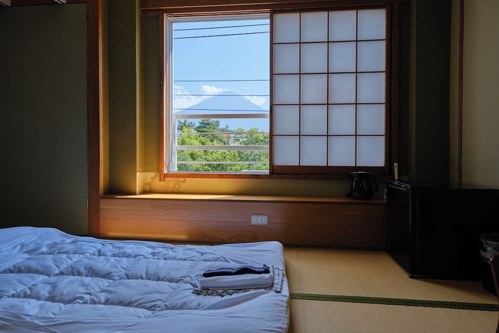 スタンダード トリプルルーム マウンテンビュー [7月~9月登山送迎相談] | 芙蓉山居煙霞