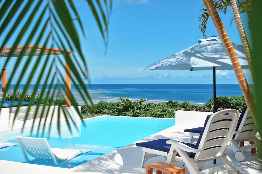 デラックス ヴィラ オーシャンビュー テラス / パティオ4 | オーシャンビュー石垣　風＆波