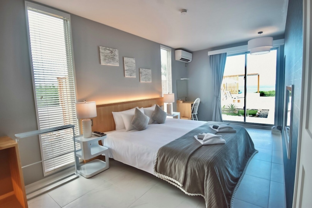 デラックス ヴィラ オーシャンビュー 客室4 | オーシャンビュー石垣　風＆波