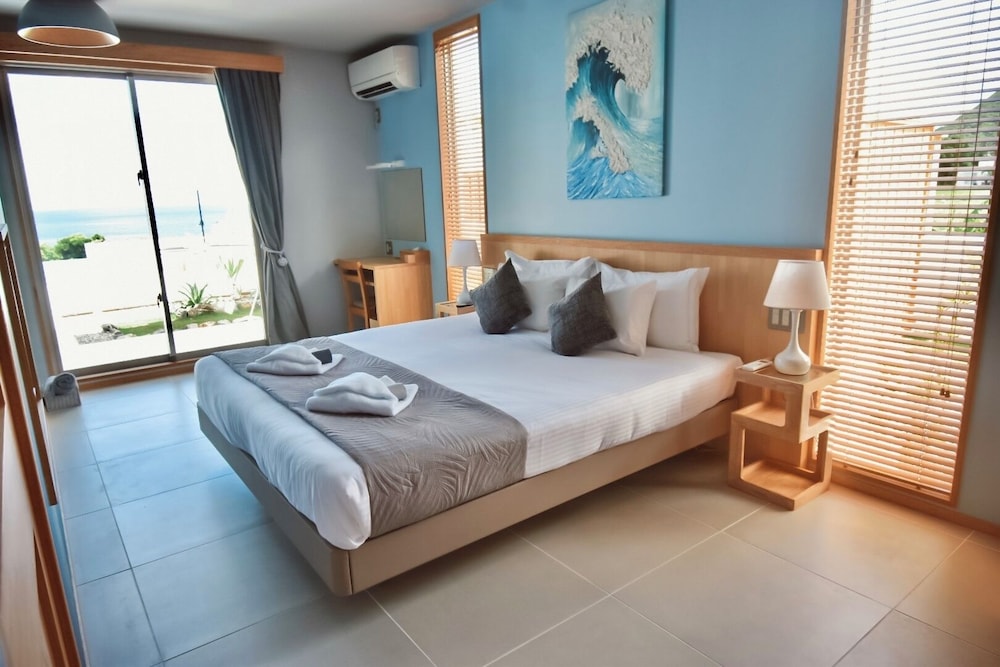 プレミア ヴィラ オーシャンビュー 客室2 | オーシャンビュー石垣　風＆波