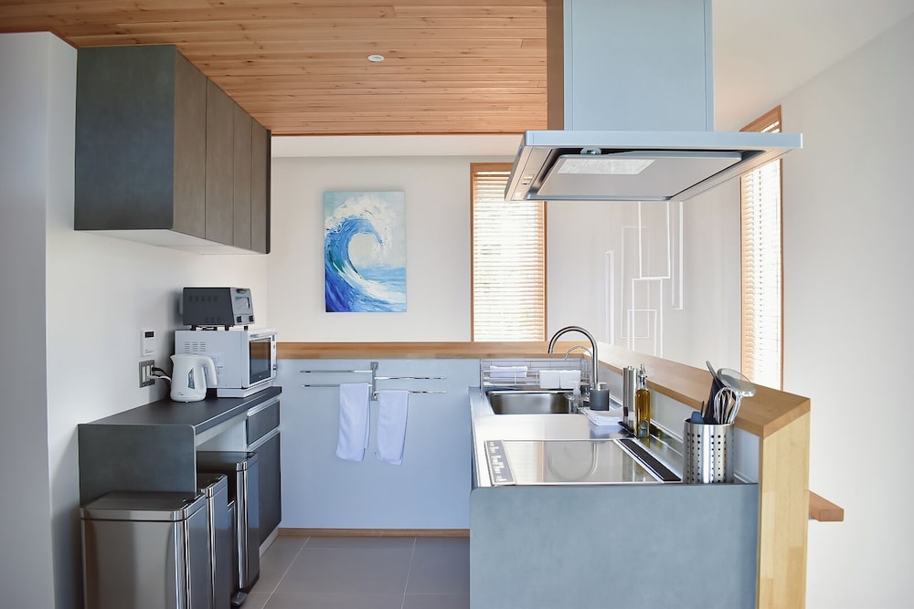 プレミア ヴィラ オーシャンビュー 専用キッチン0 | オーシャンビュー石垣　風＆波