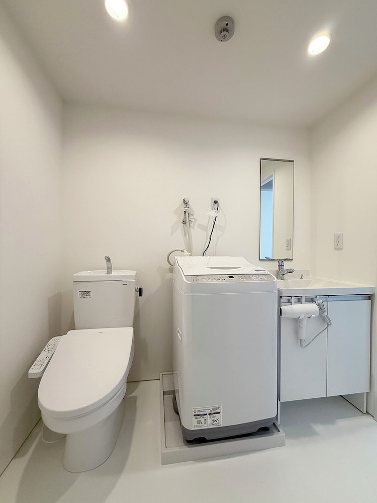 スーペリア スタジオ バルコニー バスルーム2 | Arts Dobashi