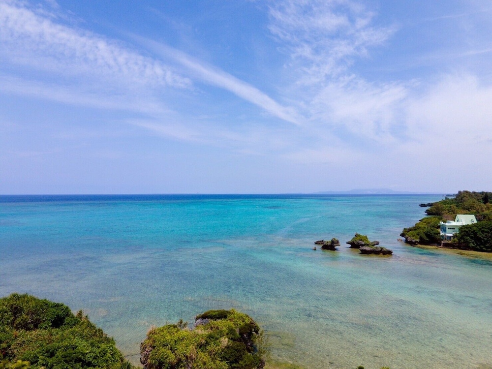 スーペリア ヴィラ オーシャンビュー ビーチ / オーシャン ビュー0 | ビーチ直結のガーデン付き別荘 シャローズ