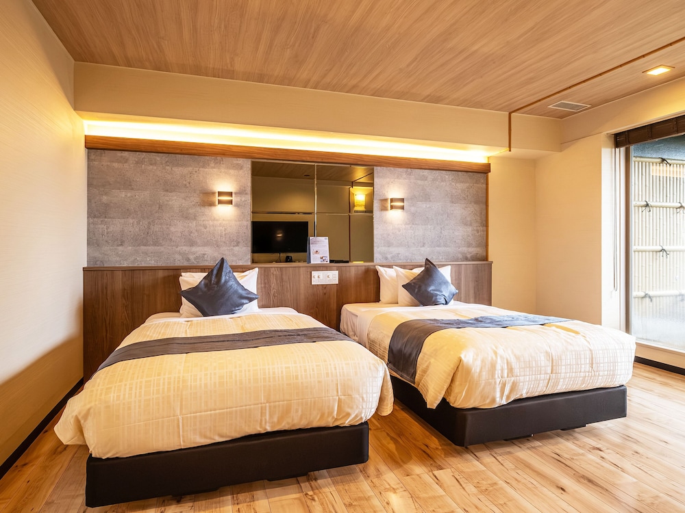 [洋モダン洋室] 40平米＋テラス11平米 信楽焼露天風呂 禁煙 客室6 | リブマックスリゾート伊豆大川