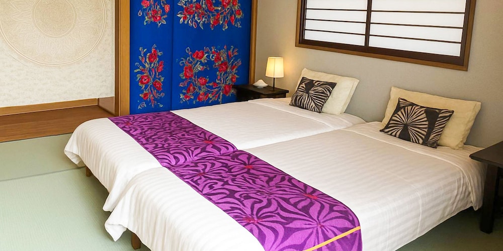 ファミリー ルーム 禁煙 | アベニュー コザ ホテル