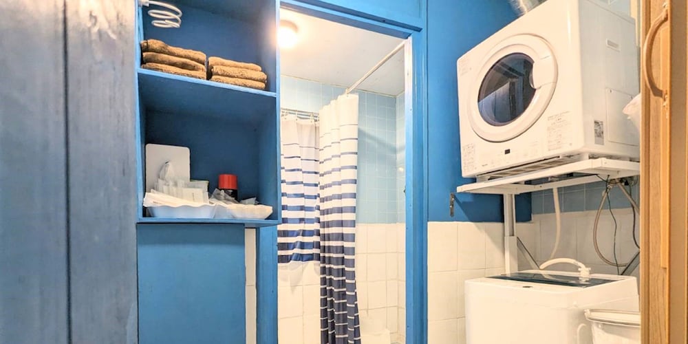 ファミリー ルーム 禁煙 バスルーム4 | アベニュー コザ ホテル