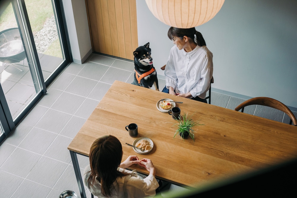 ラグジュアリーキャビン 禁煙 (ペット同伴可) 客室4 | 山座熊川