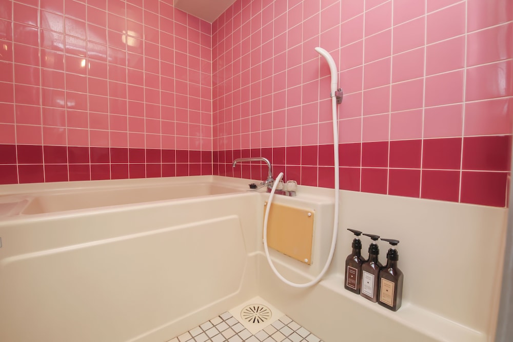 ラグジュアリー アパートメント 2 ベッドルーム 禁煙 キッチン バスルーム2 | フェニックスハイツ桜川