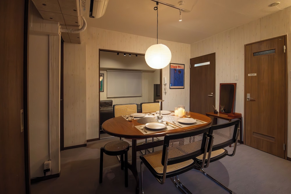 ラグジュアリー アパートメント 2 ベッドルーム 禁煙 キッチン ダイニングルーム4 | フェニックスハイツ桜川