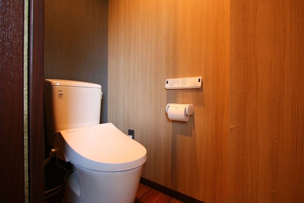 ベーシック ツインルーム 客室2 | 湯治の宿 妙見館